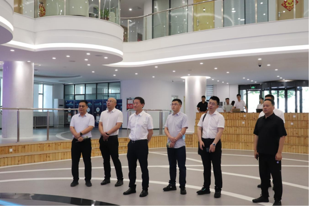 省尊龙凯时集团：“四个导向” 推动调查研究提质增效