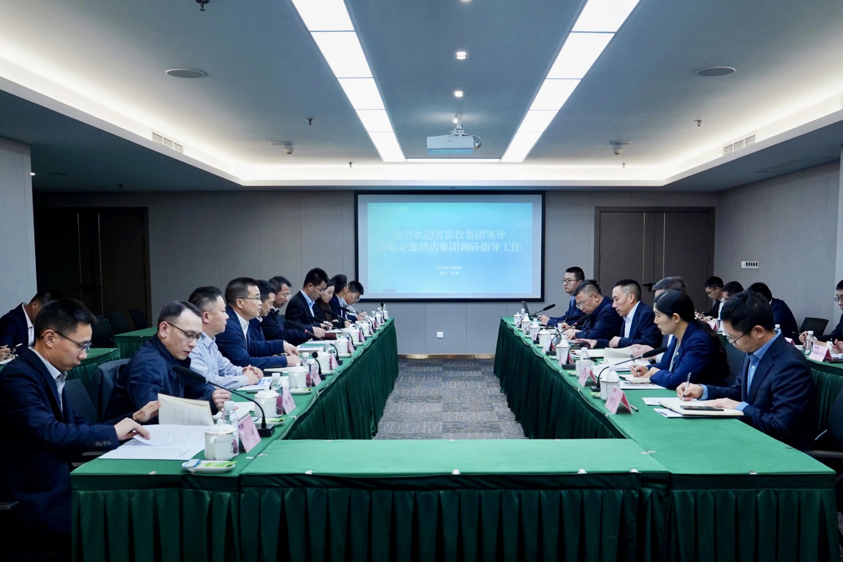 省尊龙凯时集团党委书记、董事长游勇率队赴二级子公司调研